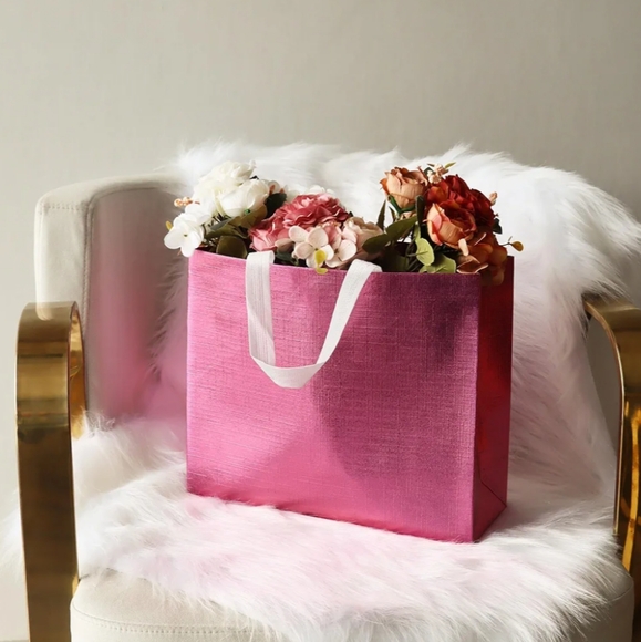 $5 Reusable Tote Gift Bags Large Handles & Insert 12.6 x 11 x 4.7" Pink Or Aqua - Picture 4 of 11